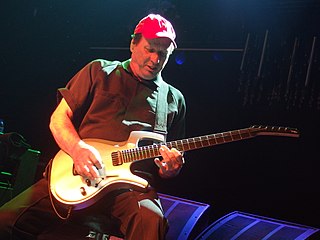 Adrian Belew