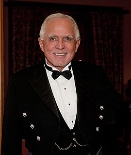 Dan Pena