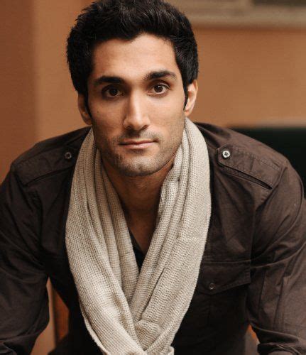 Dominic Rains