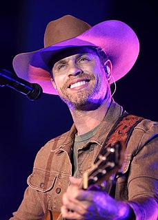 Dustin Lynch