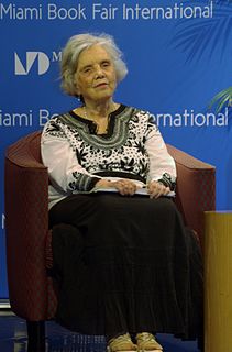 Elena Poniatowska