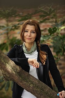 Elif Safak