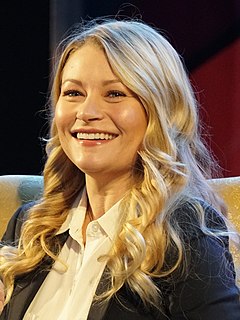 Emilie de Ravin