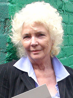 Fionnula Flanagan