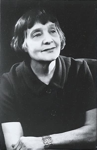 Hilda Lewis