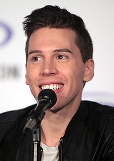 Jordan Gavaris