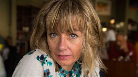 Lucy DeCoutere