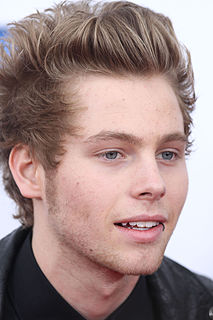 Luke Hemmings