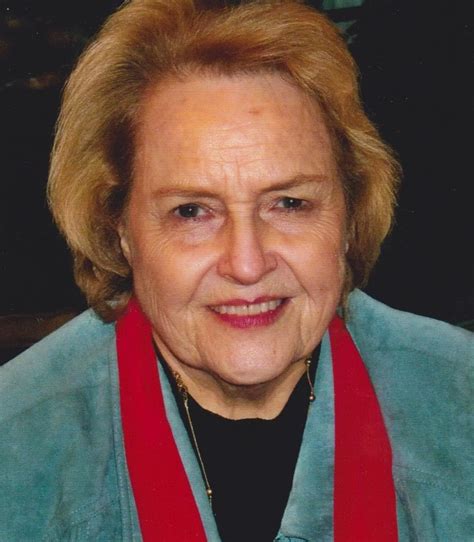 Marilyn Wallace