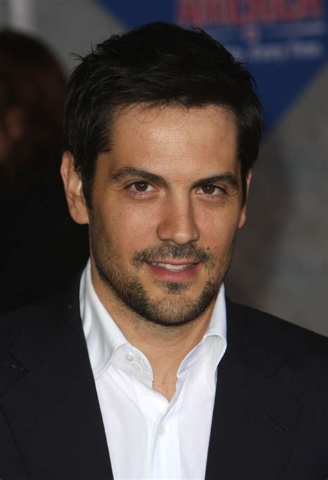 Michael Landes