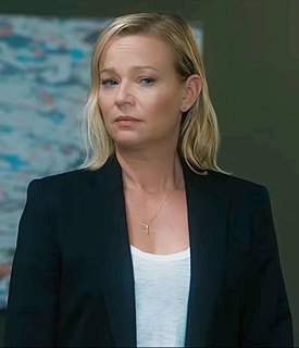 Samantha Mathis