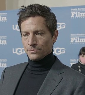 Simon Rex