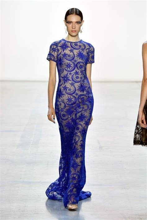 Tadashi Shoji