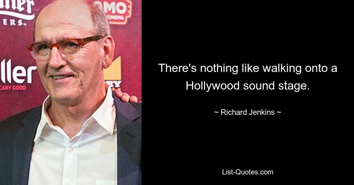 Es gibt nichts Schöneres, als eine Hollywood-Kinobühne zu betreten. — © Richard Jenkins 